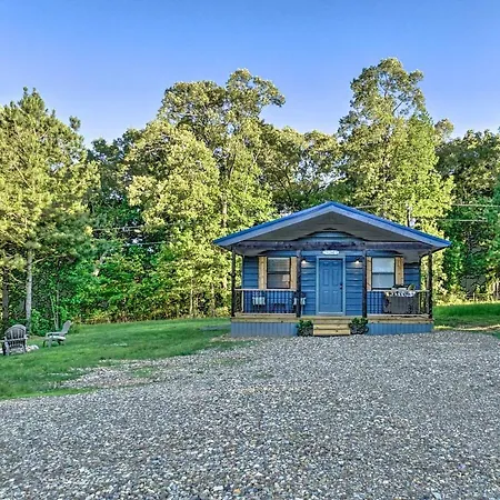 Serene Broken Bow Cabin With Fire Pit And Gas Grill!